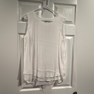 Chic Layered White Sleeveless Blouse